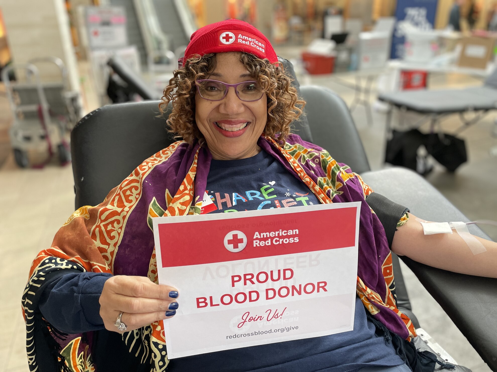 Thunderbirds donate $20,000 to support Blood Saves Lives: A Diverse Blood Supply & Community Health – the Sickle Cell Initiative and Beyond
